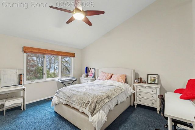 777 Great Oaks Drive, Bloomfield Hills, MI 48304