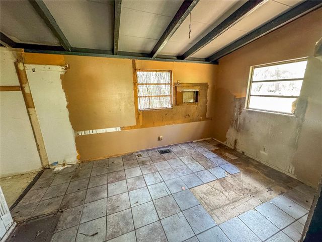 1610 NE 14TH AVENUE, Ocala, FL 34470