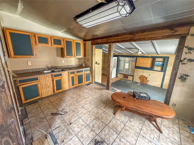 1610 NE 14TH AVENUE, Ocala, FL 34470