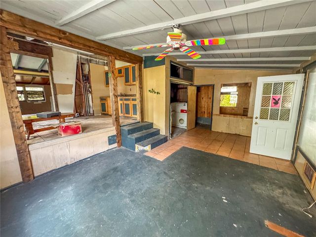 1610 NE 14TH AVENUE, Ocala, FL 34470