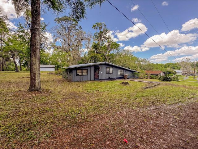 1610 NE 14TH AVENUE, Ocala, FL 34470