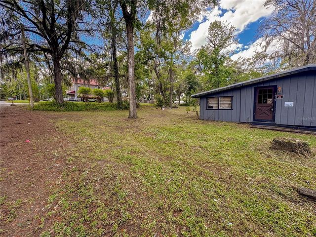 1610 NE 14TH AVENUE, Ocala, FL 34470