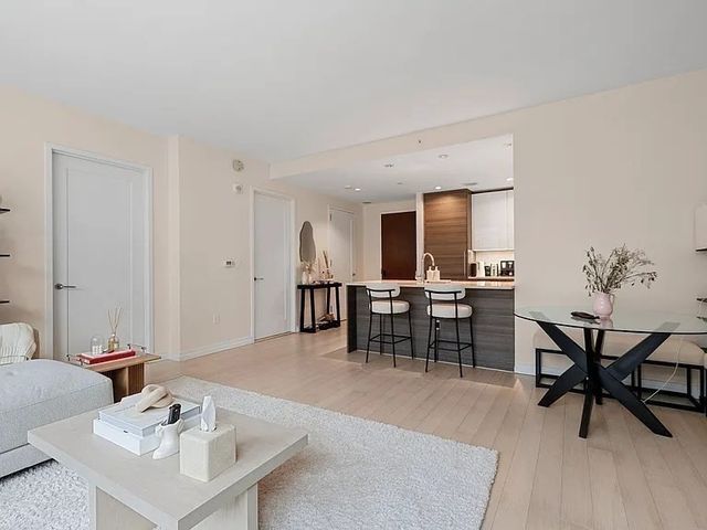 1 Franklin St 1109, Boston, MA 02110