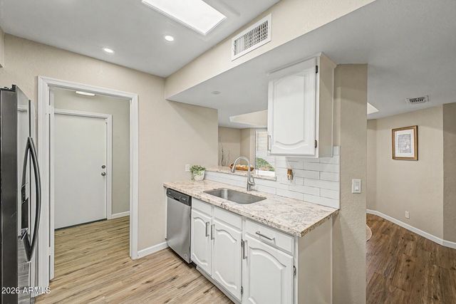 9140 W KIMBERLY Way, Peoria, AZ 85382
