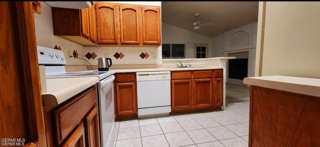 3616 DOMINICAN Street, El Paso, TX 79936