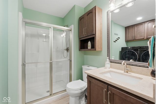 8928 Summer Walk Drive E, Indianapolis, IN 46227