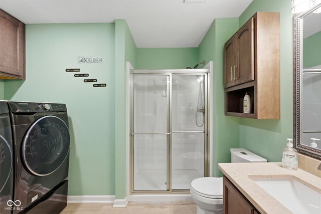 8928 Summer Walk Drive E, Indianapolis, IN 46227