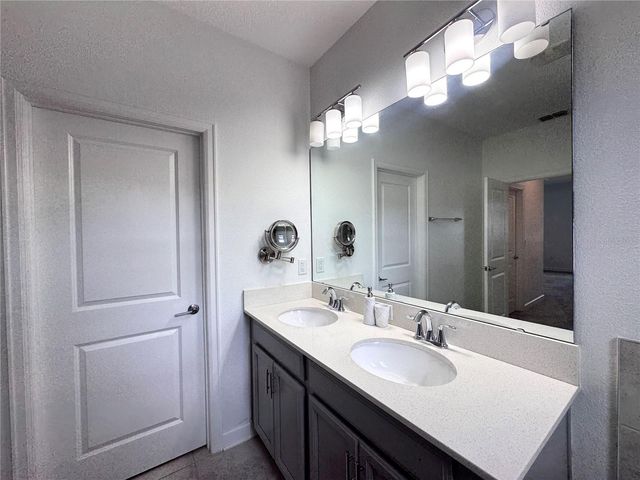 1256 PAYNE STEWART DRIVE, Davenport, FL 33896