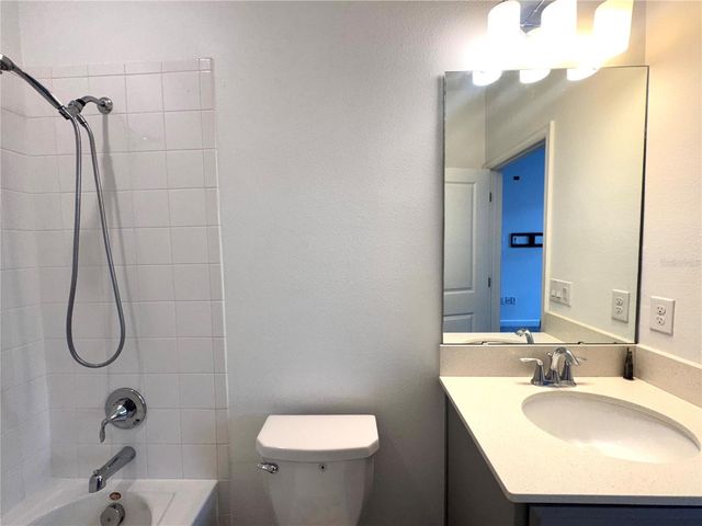 1256 PAYNE STEWART DRIVE, Davenport, FL 33896