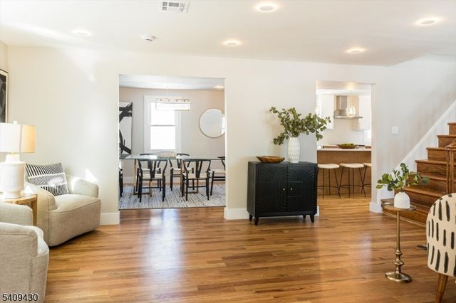 27 Oakridge Rd, West Orange Twp., NJ 07052