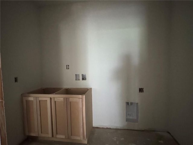 1974 Harvest Road, Liberty, MO 64068