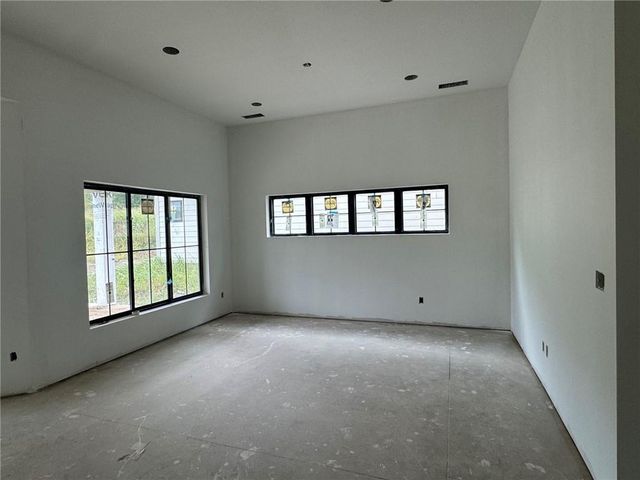 1974 Harvest Road, Liberty, MO 64068