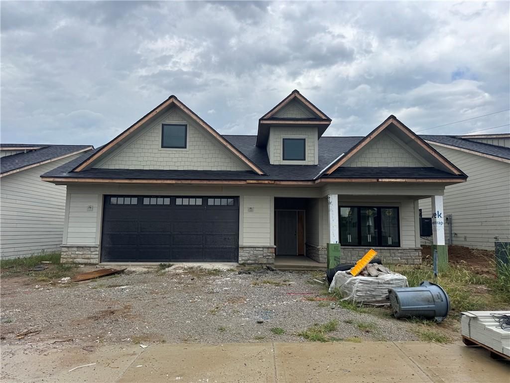 1974 Harvest Road, Liberty, MO 64068