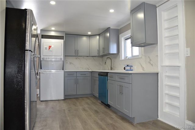 99 Maple Avenue 3, Rye, NY 10580