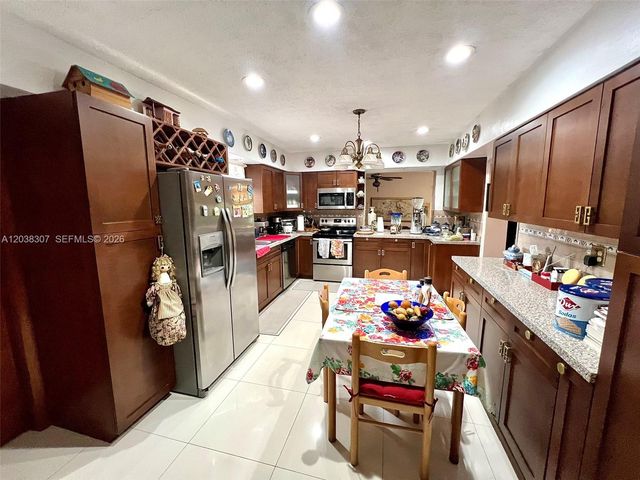 9601 SW 66th Street, Miami, FL 33173