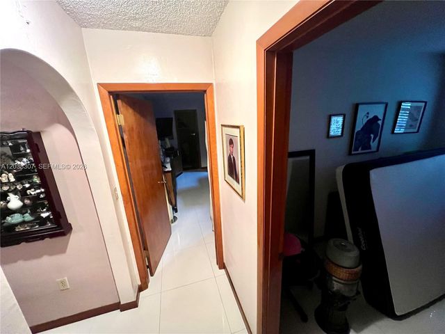9601 SW 66th Street, Miami, FL 33173