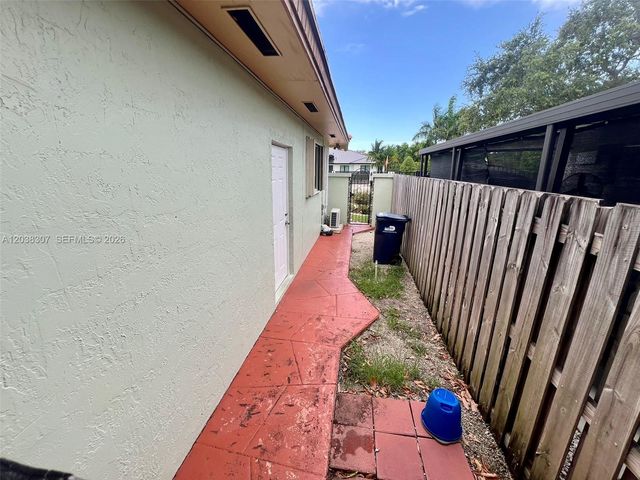 9601 SW 66th Street, Miami, FL 33173