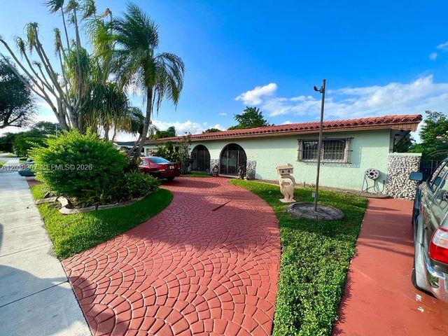 9601 SW 66th Street, Miami, FL 33173