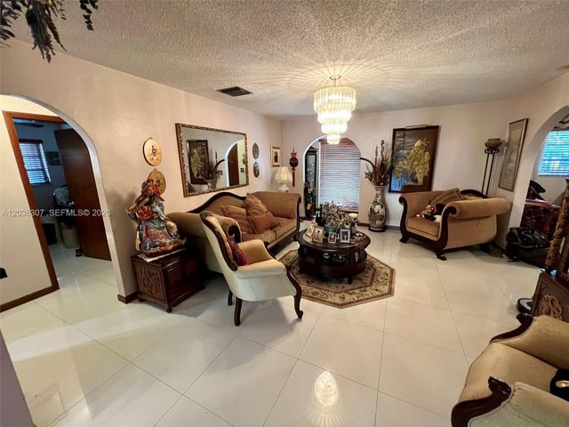 9601 SW 66th Street, Miami, FL 33173