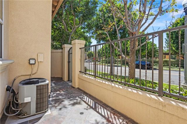 34 League, Irvine, CA 92602