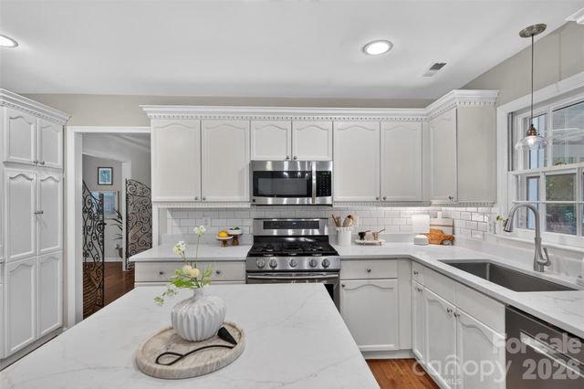 14809 Stonegreen Lane, Huntersville, NC 28078