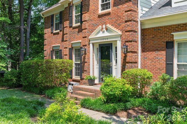 14809 Stonegreen Lane, Huntersville, NC 28078