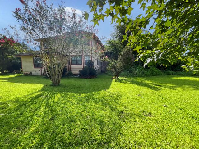 1571 Fm 640 Road, Wharton, TX 77488