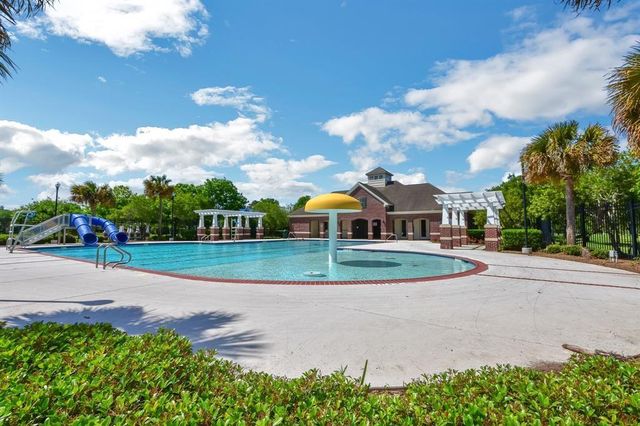 5317 Savannah Bend Drive, Rosharon, TX 77583