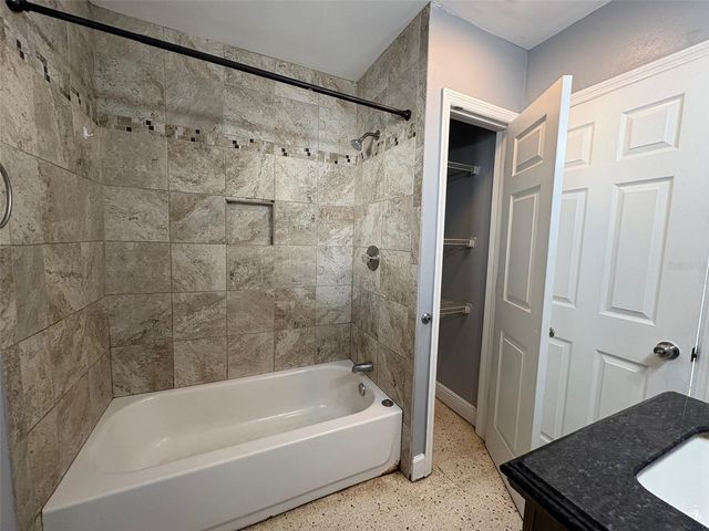 4016 W CARMEN STREET, Tampa, FL 33609