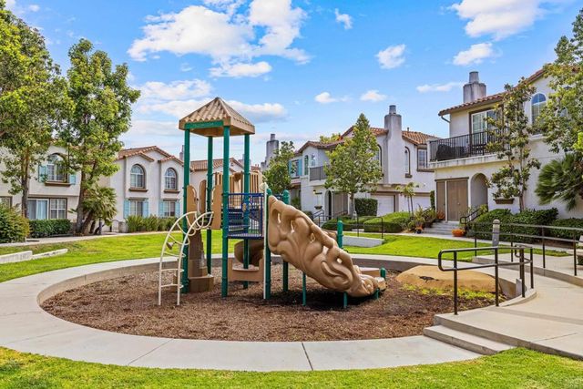 301 Island Way 6, Oceanside, CA 92058