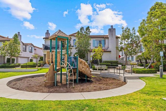 301 Island Way 6, Oceanside, CA 92058