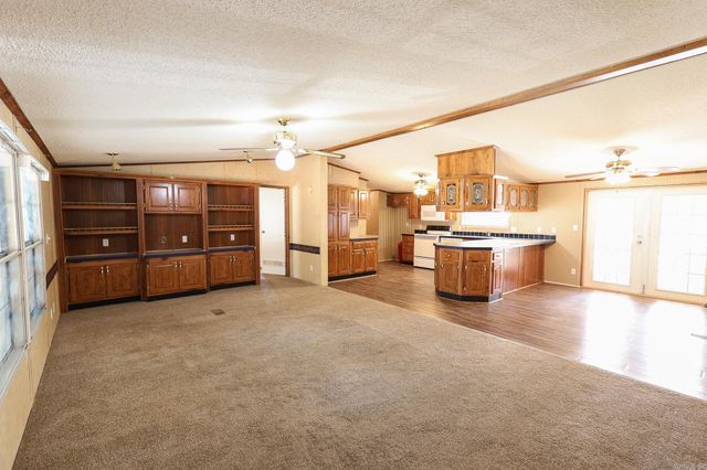 121 Mellinger Dr, El Dorado, AR 71730