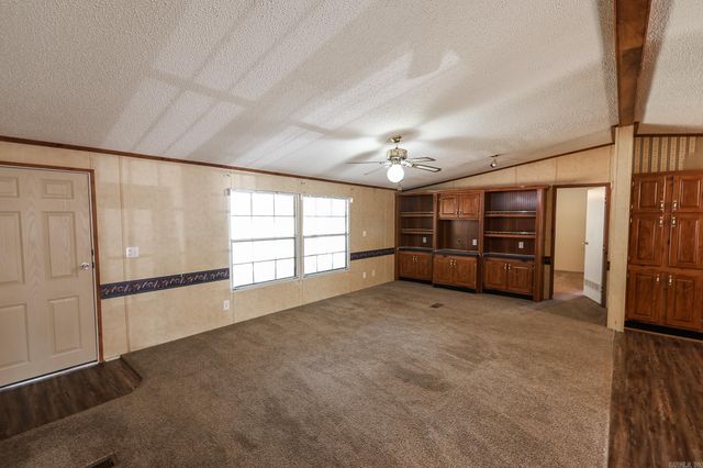 121 Mellinger Dr, El Dorado, AR 71730