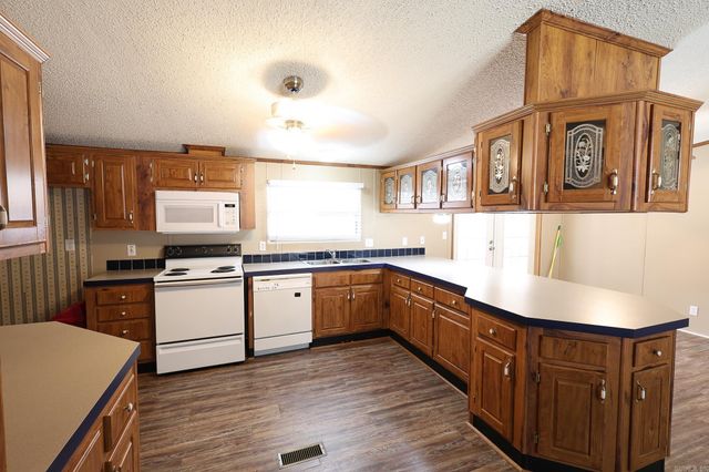 121 Mellinger Dr, El Dorado, AR 71730