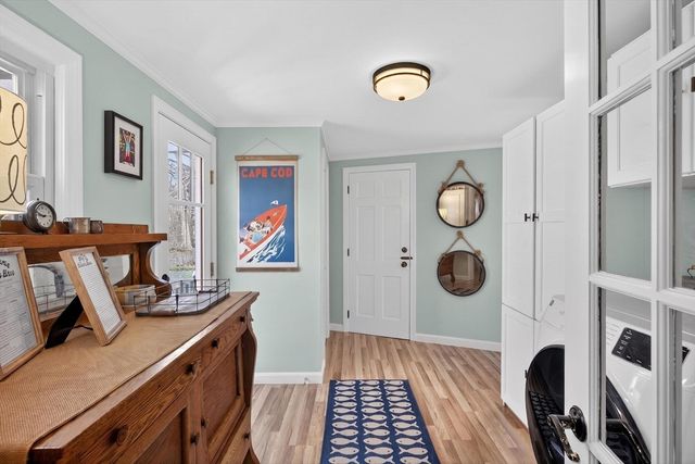 14 Lovers Ln, Harwich, MA 02645