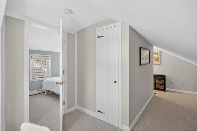 14 Lovers Ln, Harwich, MA 02645
