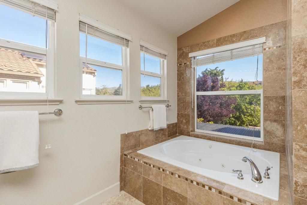 Image 22 of property listing at 1533 Calco Creek Drive, San Jose, CA 95127