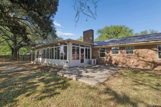 1609 Montrose, Tyler, TX 75701