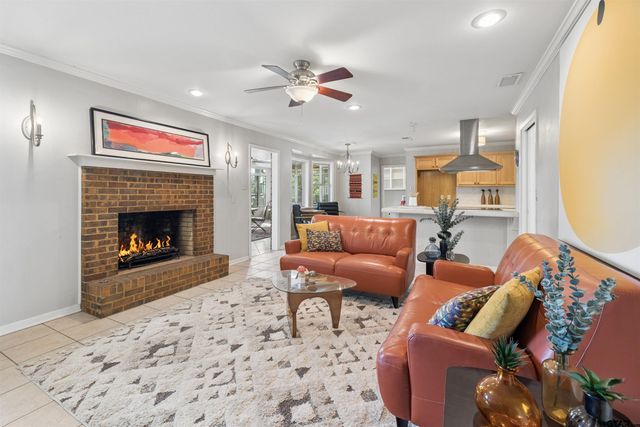 1609 Montrose, Tyler, TX 75701