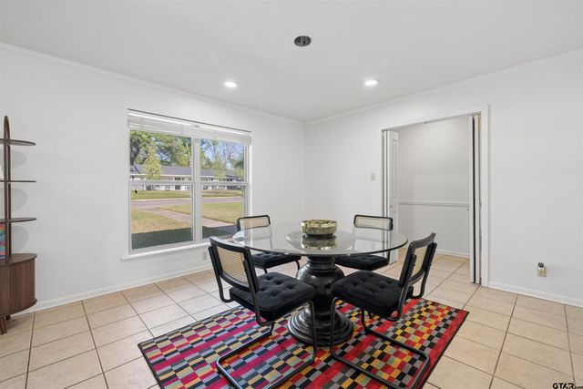 1609 Montrose, Tyler, TX 75701