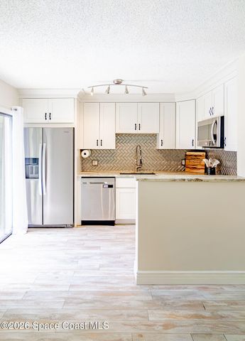 1717 Patty Circle NE, Palm Bay, FL 32905