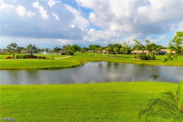 7410 Lake Breeze DR 203, Fort Myers, FL 33907