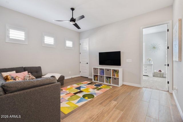 10523 E THORNTON Avenue, Mesa, AZ 85212