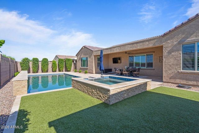 10523 E THORNTON Avenue, Mesa, AZ 85212