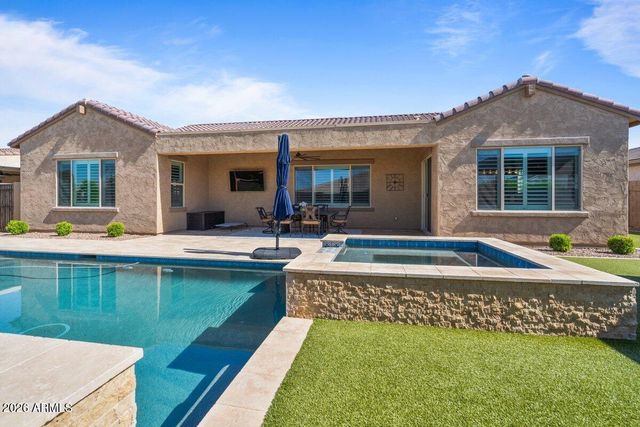10523 E THORNTON Avenue, Mesa, AZ 85212
