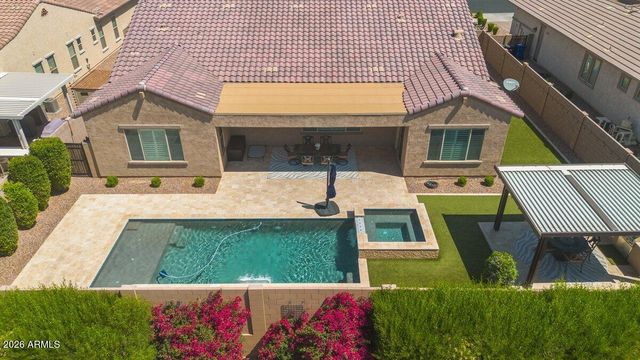 10523 E THORNTON Avenue, Mesa, AZ 85212