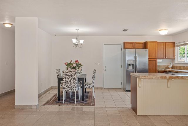 8408 Ziegler Ct, Citrus Heights, CA 95610