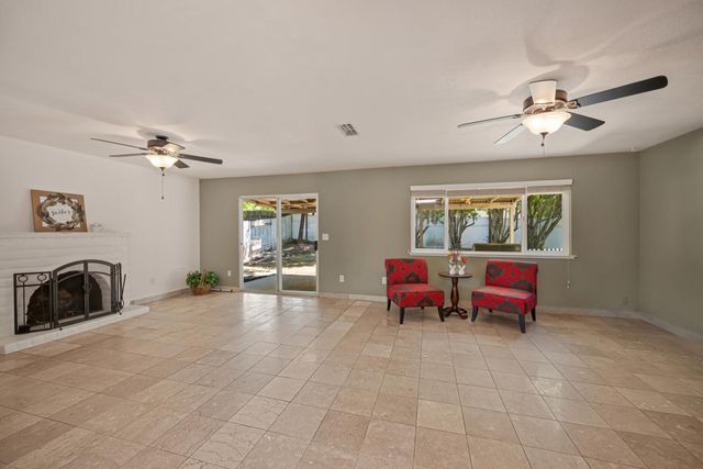 8408 Ziegler Ct, Citrus Heights, CA 95610