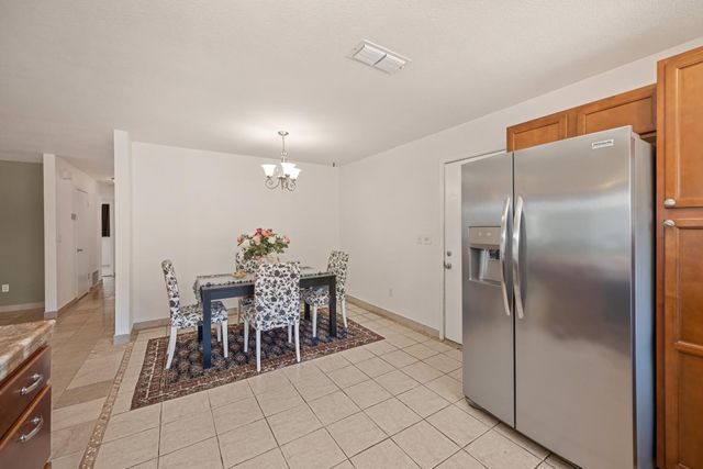 8408 Ziegler Ct, Citrus Heights, CA 95610