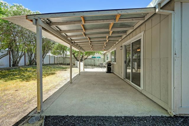 8408 Ziegler Ct, Citrus Heights, CA 95610